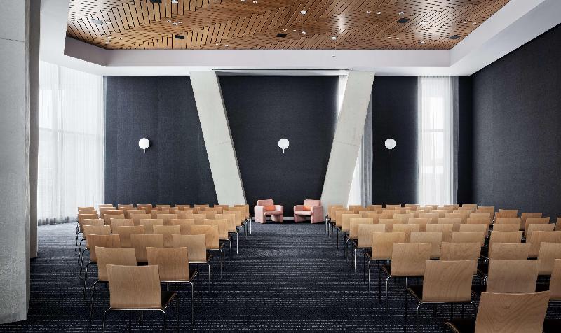 Graduate by Hilton New York - Genel