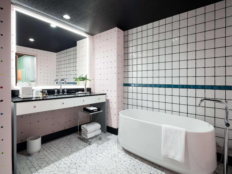 Graduate by Hilton New York - Oda