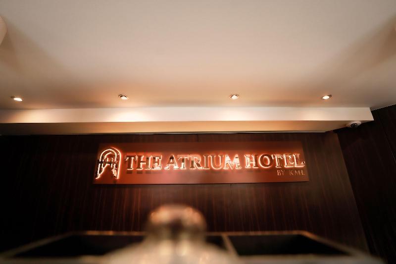 The Atrium Hotel - Lobi