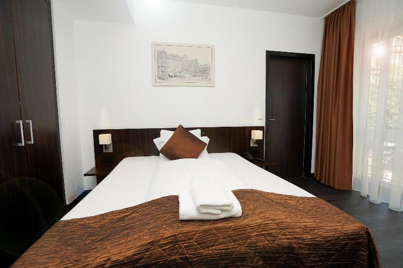 The Atrium Hotel - Oda
