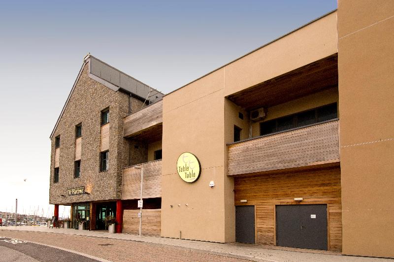 Premier Inn Caernarfon - Genel