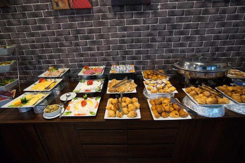 Mamluk Pyramids Hotel - Restoran