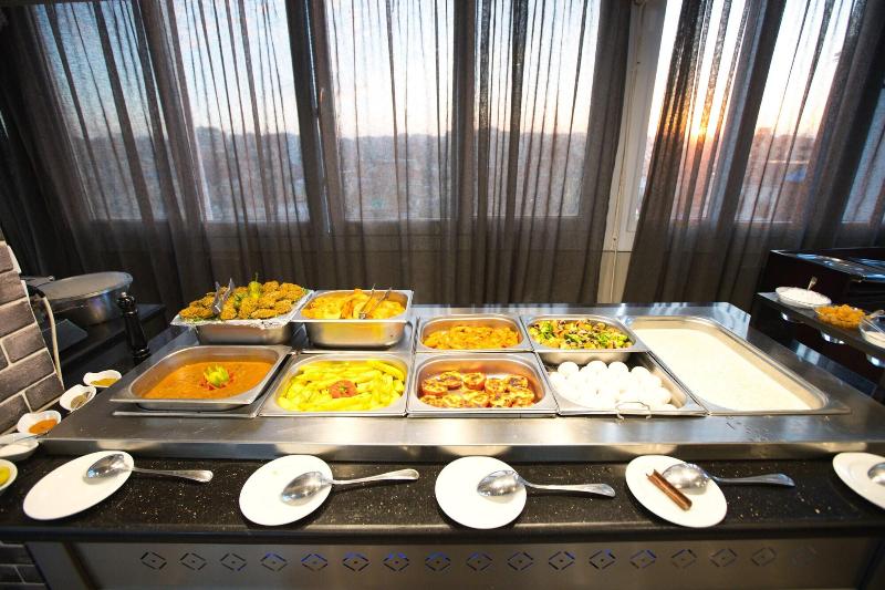 Mamluk Pyramids Hotel - Restoran