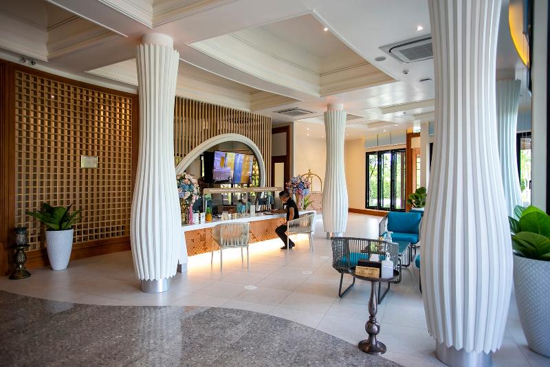 Phukalini Luxury Pool Villa & Onsen - Lobi