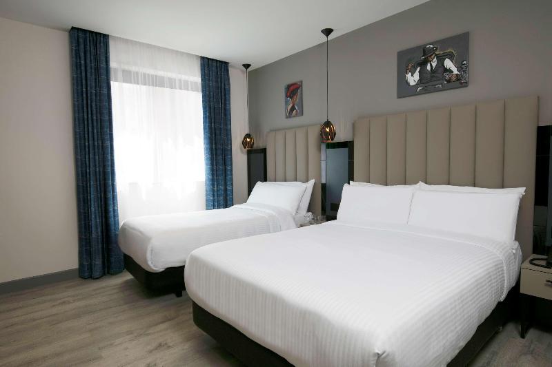 Spark by Hilton Luton - Oda