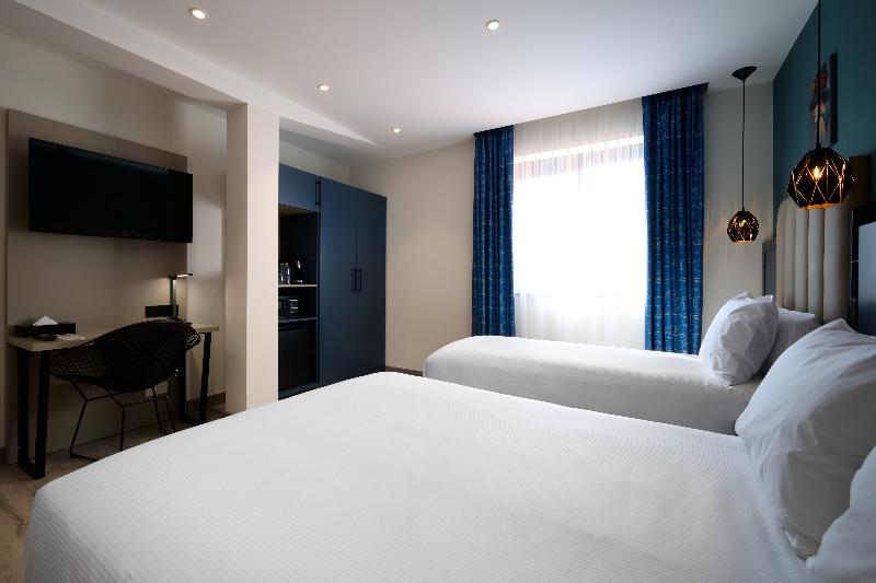 Spark by Hilton Luton - Oda