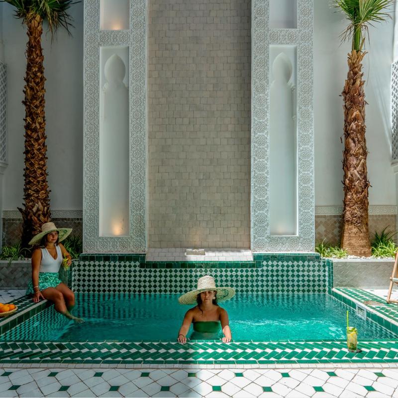 Nelia De Marrakech - Genel
