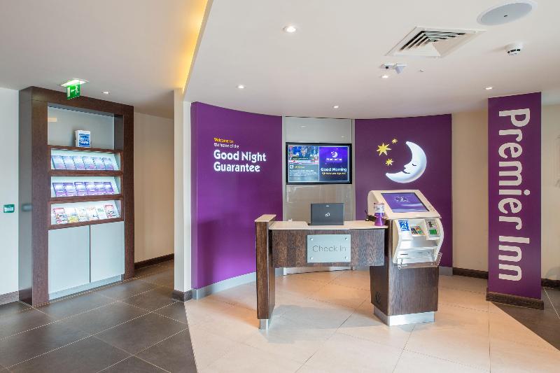 Premier Inn Melton Mowbray - Lobi