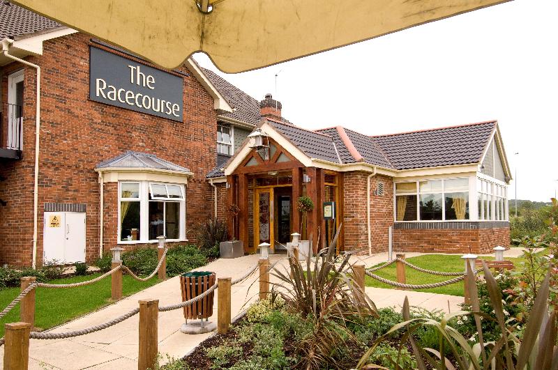 Premier Inn Uttoxeter - Genel