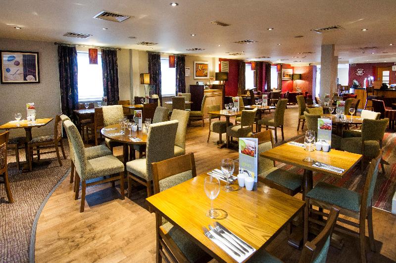 Premier Inn Leeds City - Elland Road - Restoran