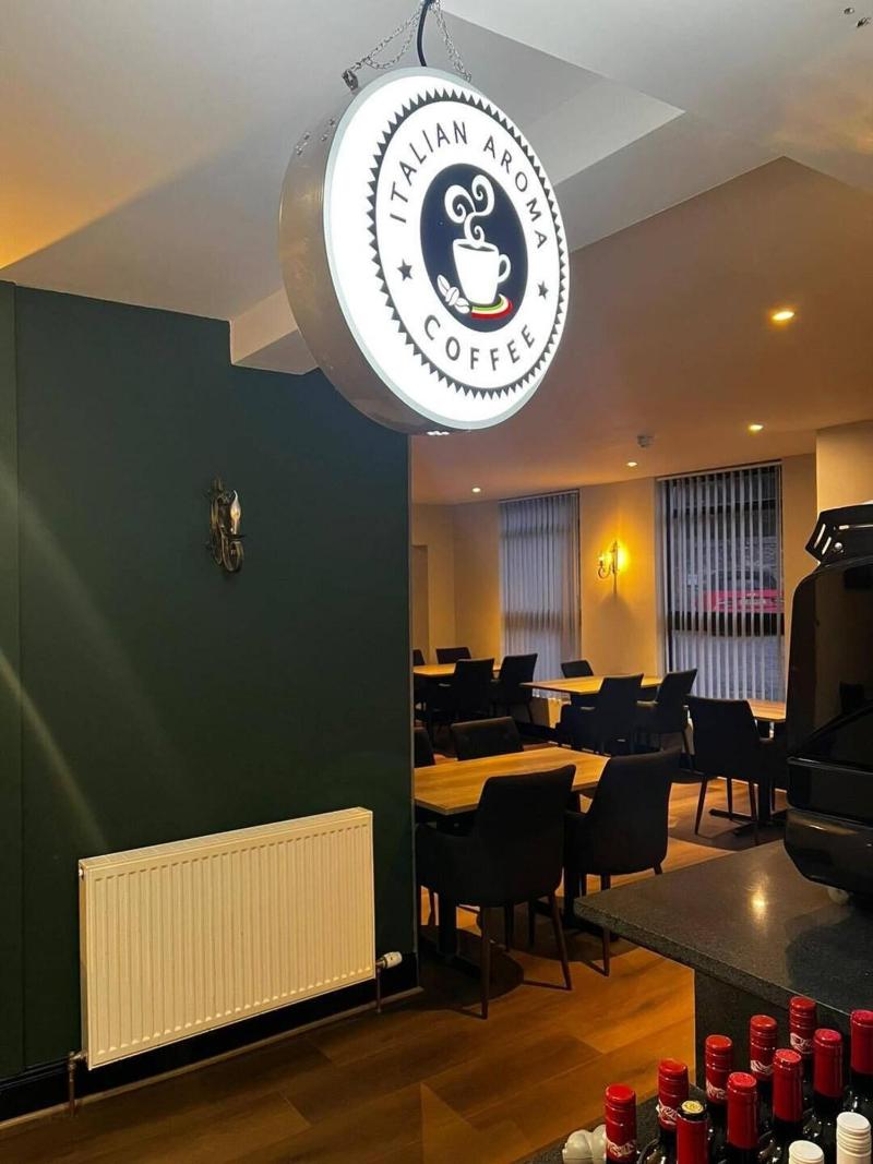 Crown Court Hotel - Lobi