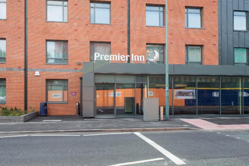 Premier Inn Lichfield City Centre - Genel