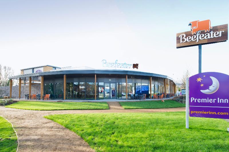 Premier Inn London Uxbridge - Genel