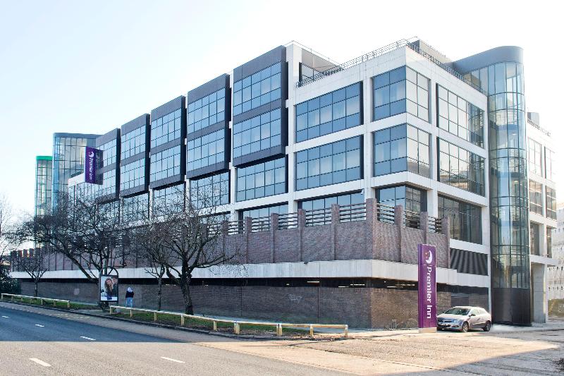 Premier Inn London Chiswick - Genel