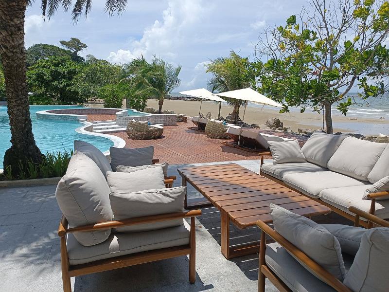 Mercure Rayong Lomtalay Villas & Resort - Havuz