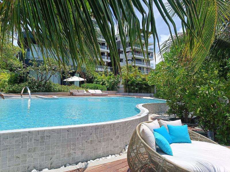 Mercure Rayong Lomtalay Villas & Resort - Havuz