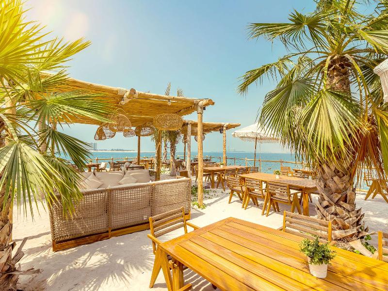 Movenpick Resort Al Marjan Island - Bar
