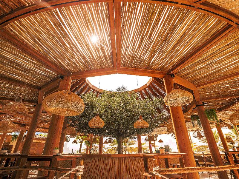 Movenpick Resort Al Marjan Island - Bar