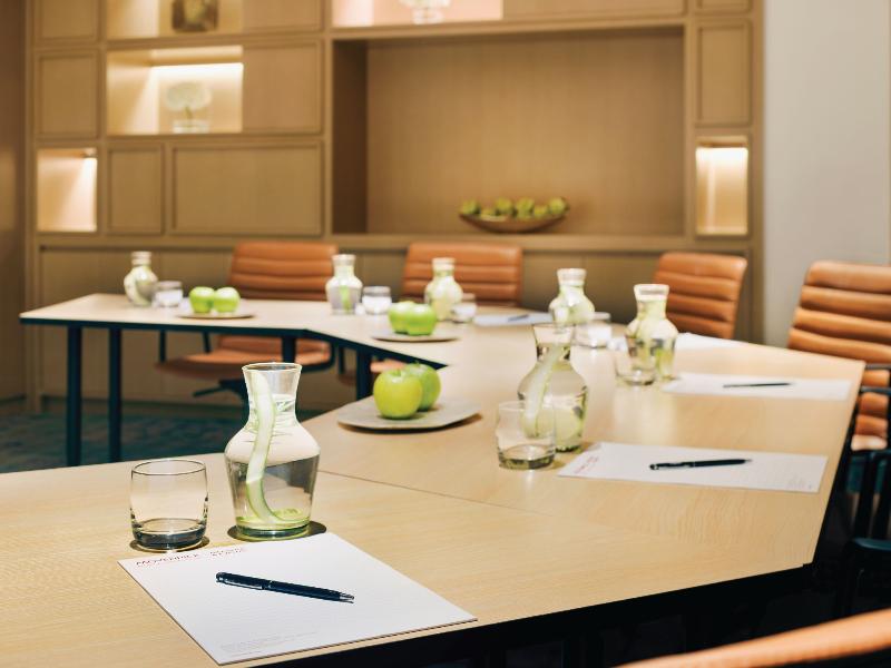 Movenpick Resort Al Marjan Island - Toplantı