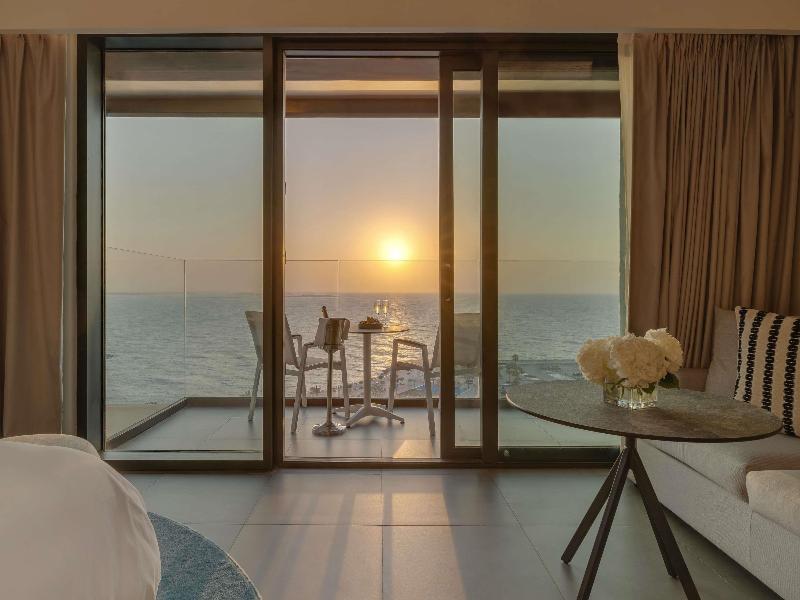 Movenpick Resort Al Marjan Island - Oda