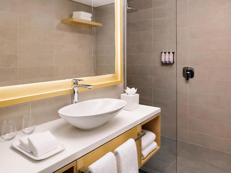 Movenpick Resort Al Marjan Island - Oda