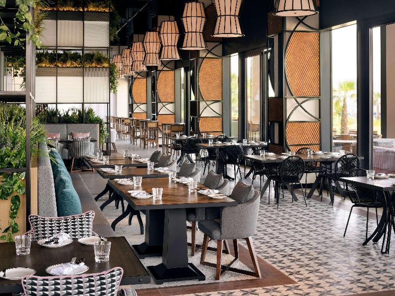 Movenpick Resort Al Marjan Island - Restoran