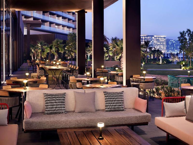 Movenpick Resort Al Marjan Island - Restoran