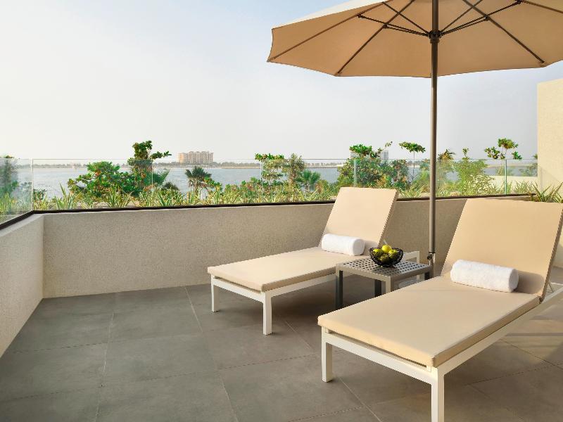 Movenpick Resort Al Marjan Island - Teras