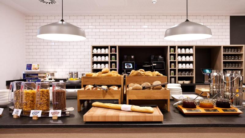 Holiday Inn Express Remscheid - Restoran