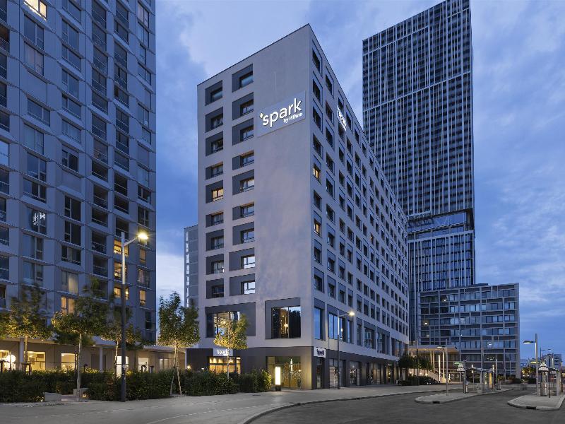 Spark by Hilton Vienna Donaustadt - Genel