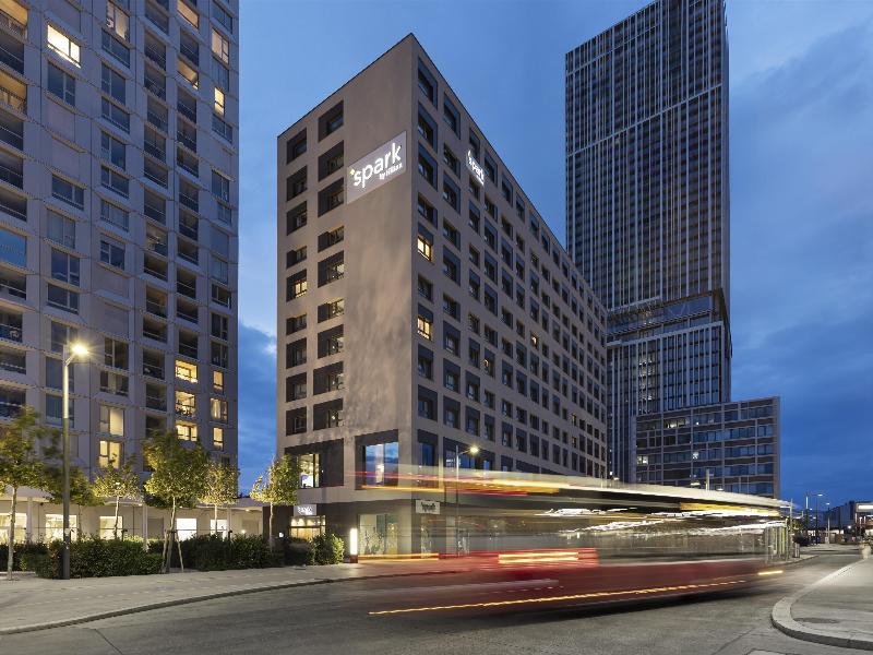 Spark by Hilton Vienna Donaustadt - Genel
