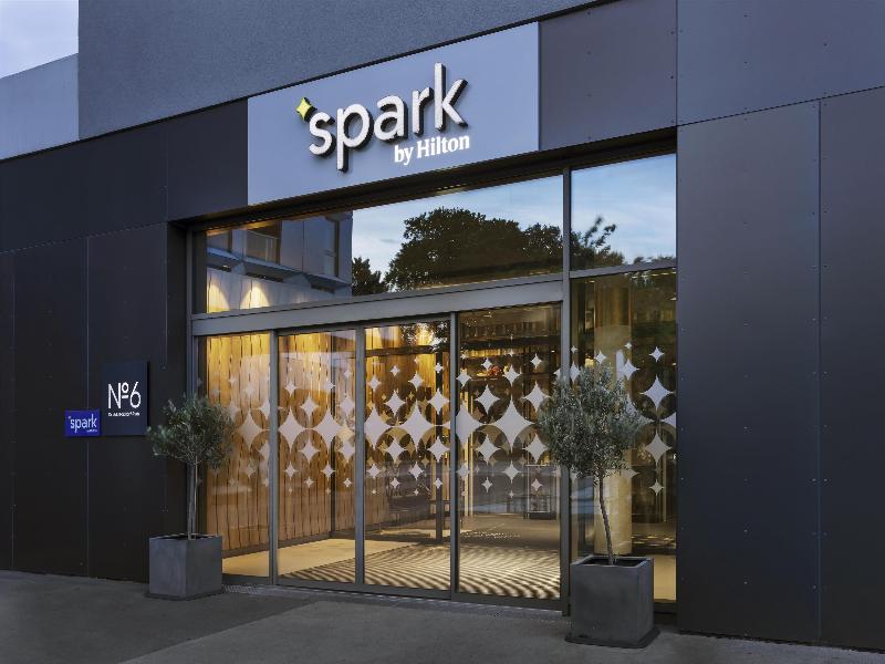 Spark by Hilton Vienna Donaustadt - Genel