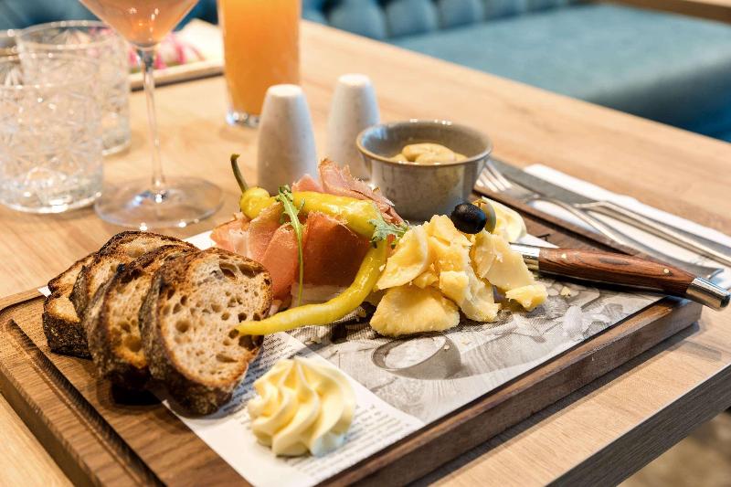Spark by Hilton Vienna Donaustadt - Restoran