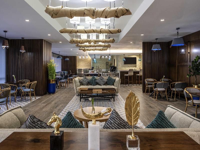 Novotel Makkah Thakher City - Restoran