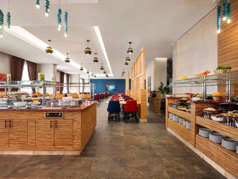 Novotel Makkah Thakher City - Restoran