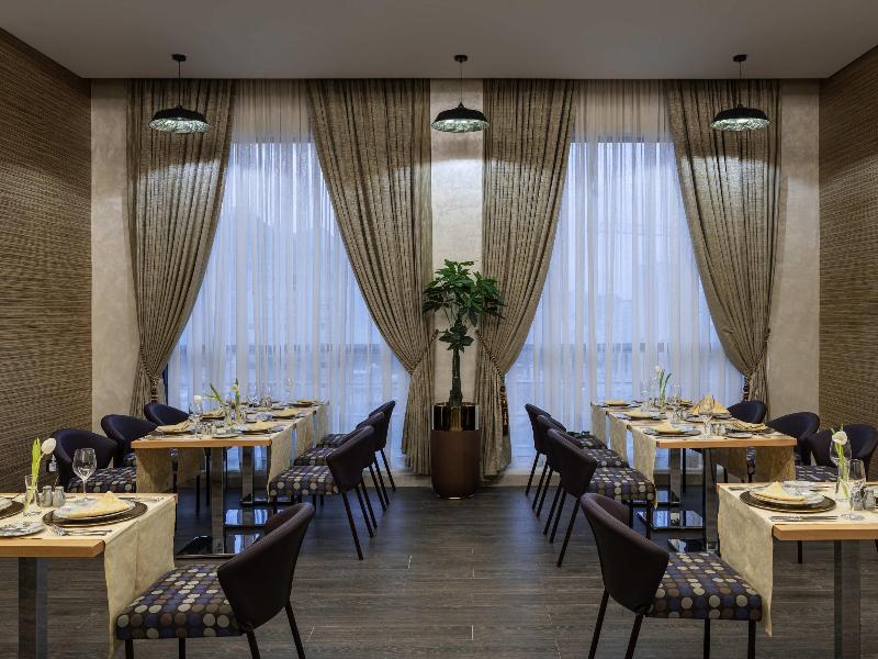 Novotel Makkah Thakher City - Restoran