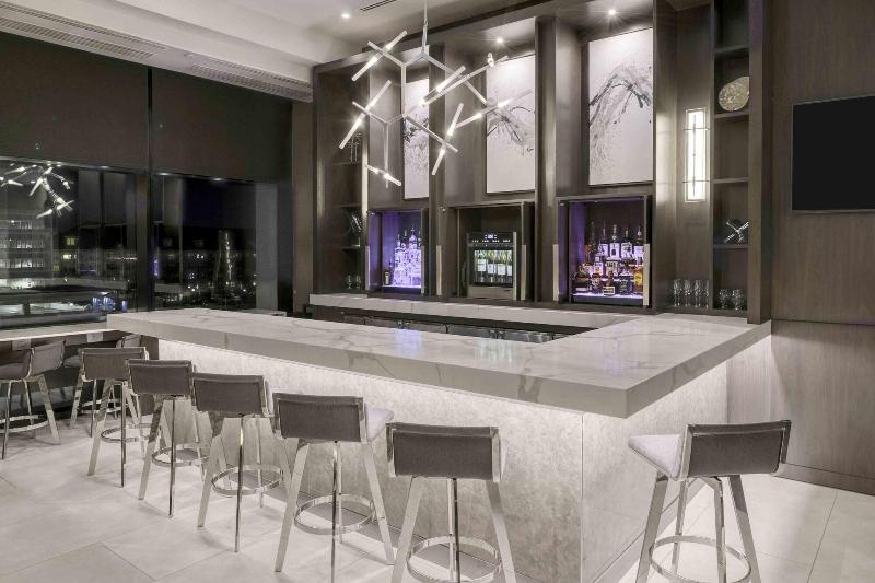 Residence Inn by Marriott Weehawken Port Imperial - Bar
