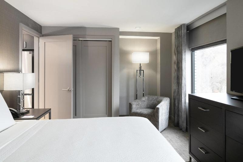Residence Inn by Marriott Weehawken Port Imperial - Oda