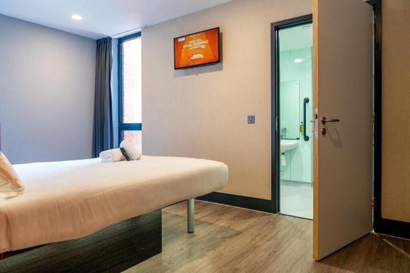 easyHotel Oxford - Oda