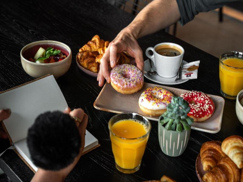 Moxy Utrecht - Restoran