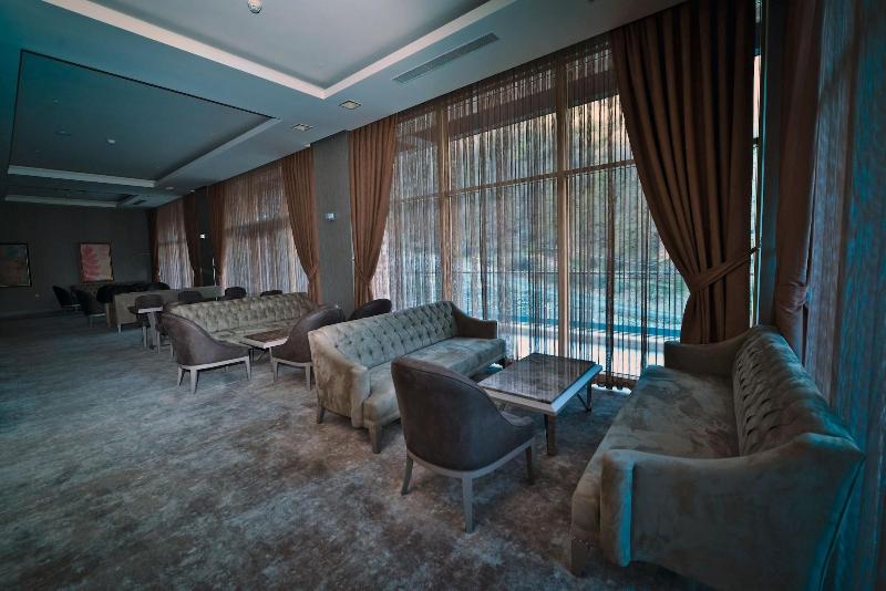 Qafqaz Tufandag Mountain Resort Hotel - Lobi