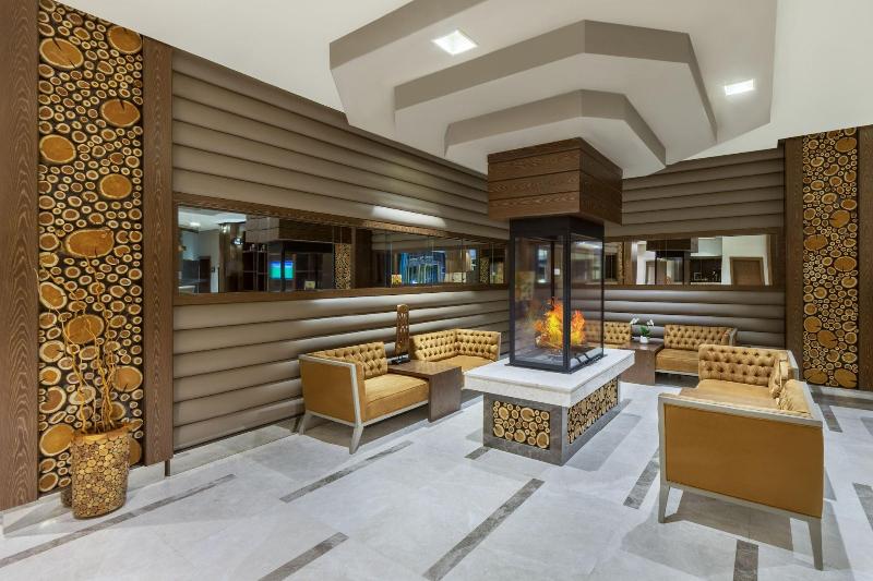 Qafqaz Tufandag Mountain Resort Hotel - Lobi