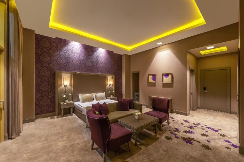 Qafqaz Tufandag Mountain Resort Hotel - Oda