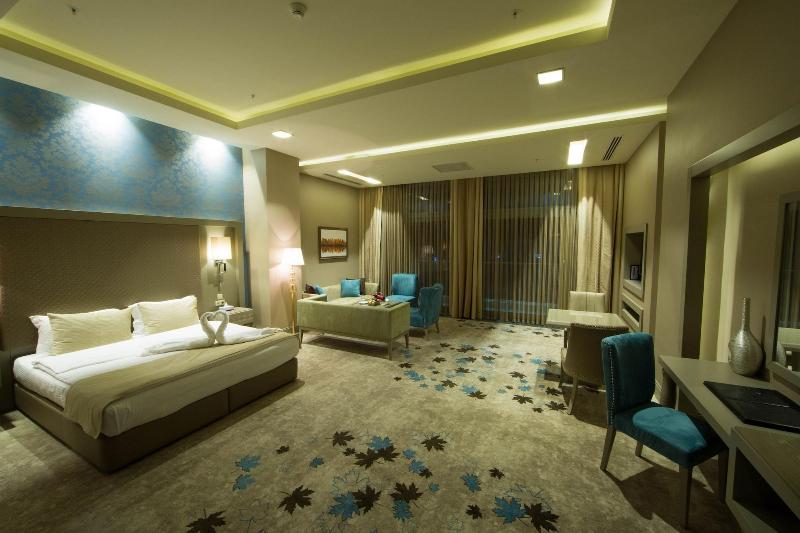 Qafqaz Tufandag Mountain Resort Hotel - Oda