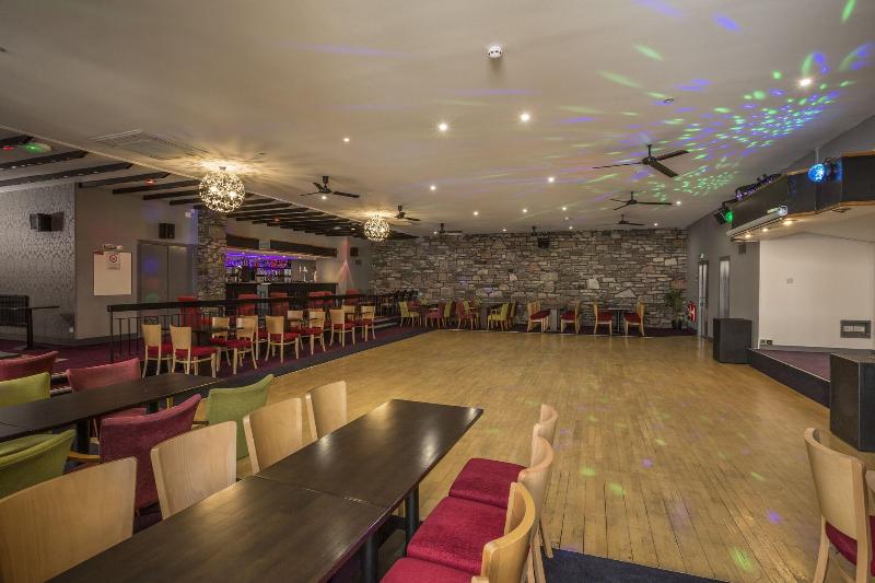 Royal Hotel, Forfar - Bar