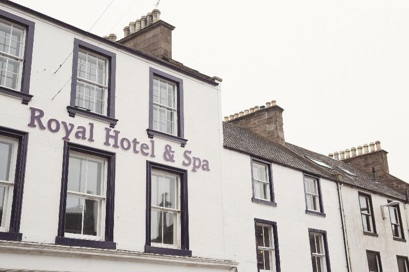 Royal Hotel, Forfar - Genel