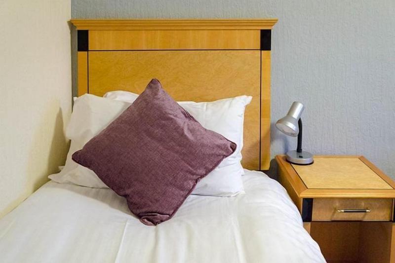 Royal Hotel, Forfar - Oda
