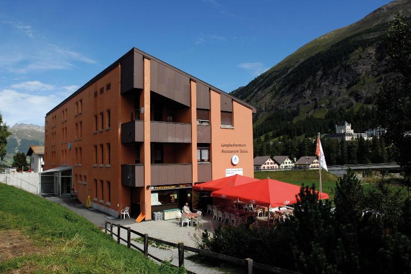 Youth Hostel Pontresina - Genel
