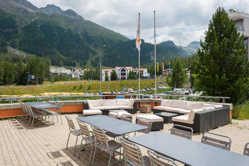 Youth Hostel Pontresina - Teras