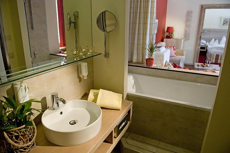 Romantik Seehotel JÃ¤gerwirt - Oda